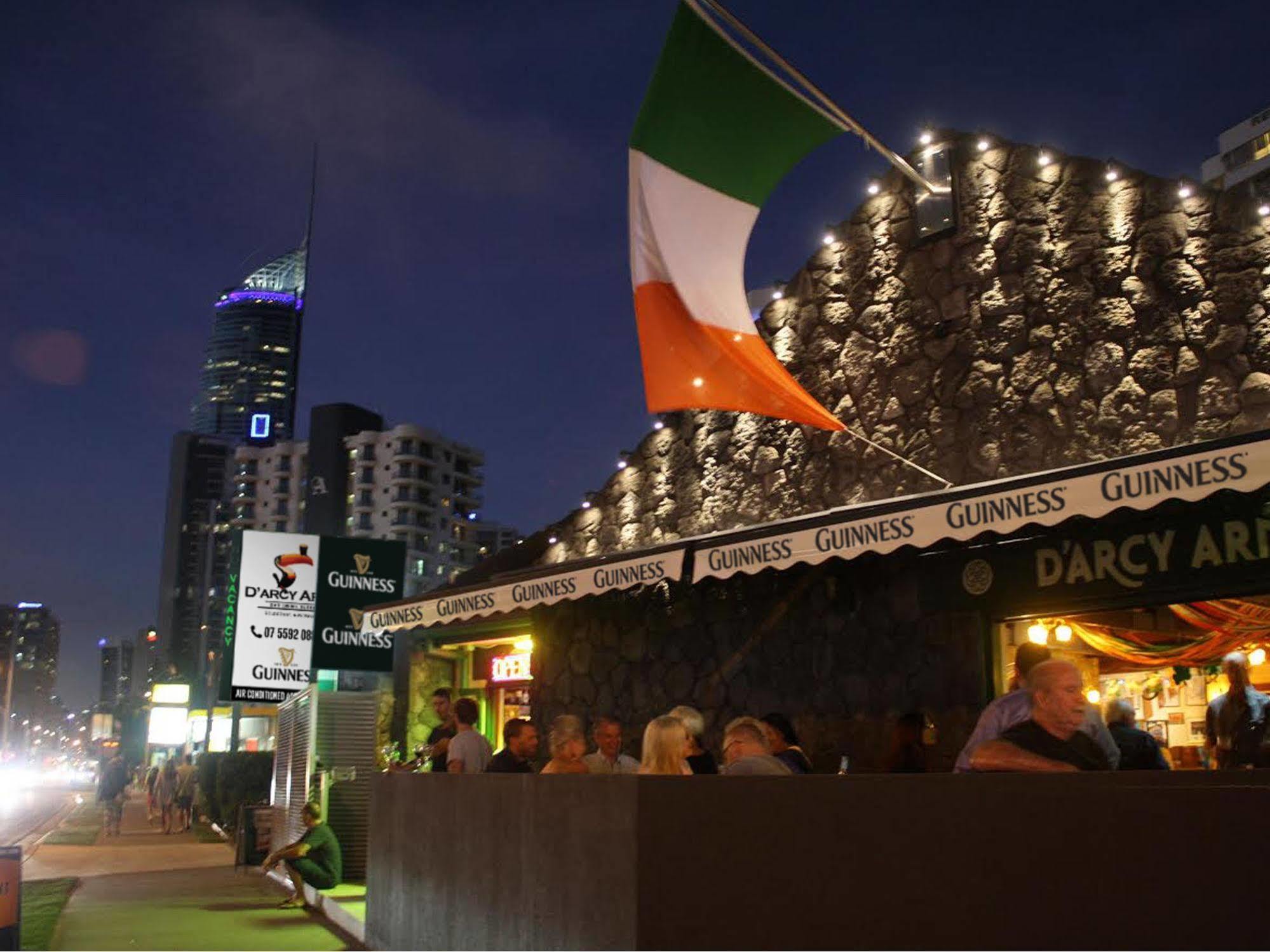 Darcy Arms Hotel Motel Gold Coast Exterior photo
