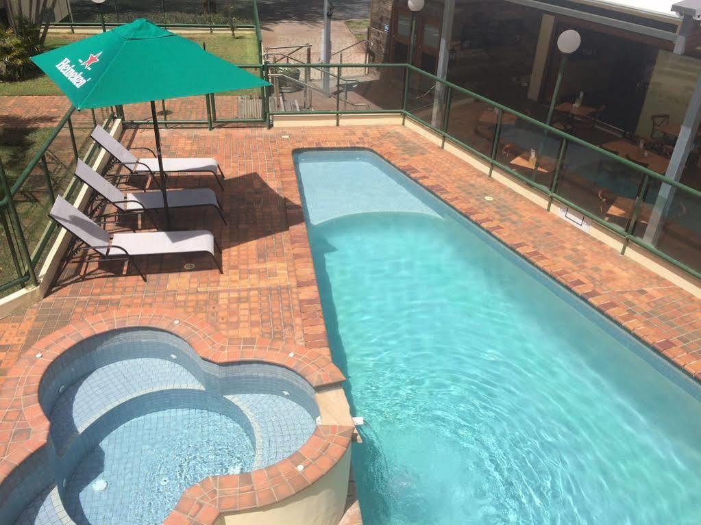 Darcy Arms Hotel Motel Gold Coast Exterior photo